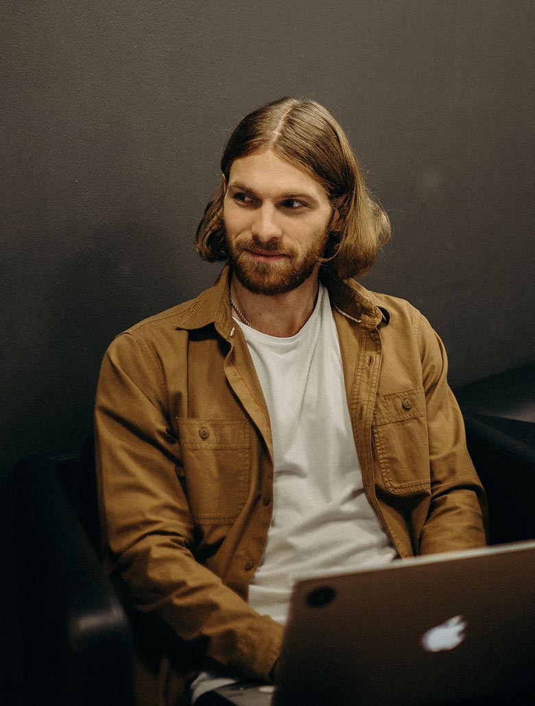 Resort coworking community pic3 - Resort